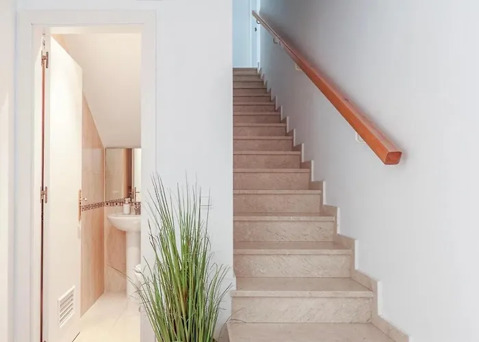 Exclusivo Duplex Con Terraza En Sevilla