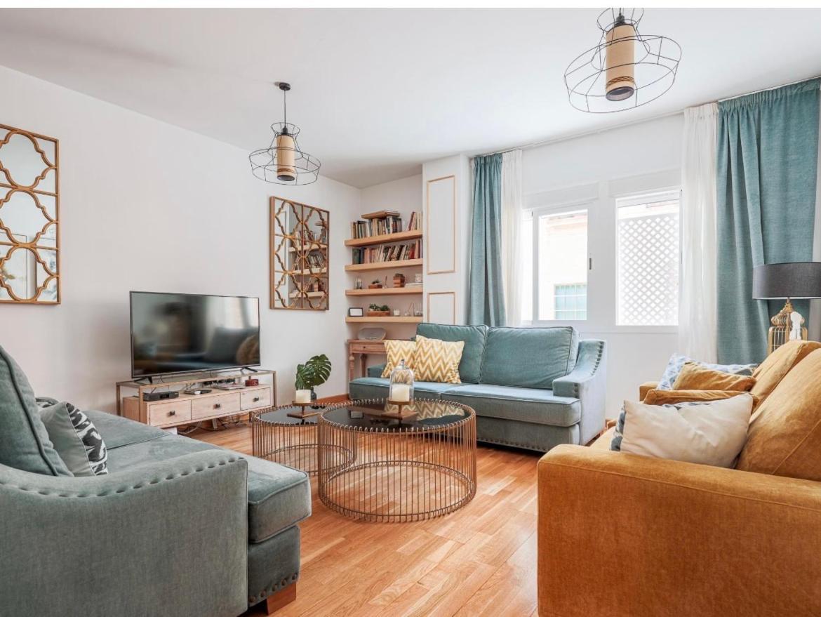 Exclusivo Duplex Con Terraza En * Siviglia